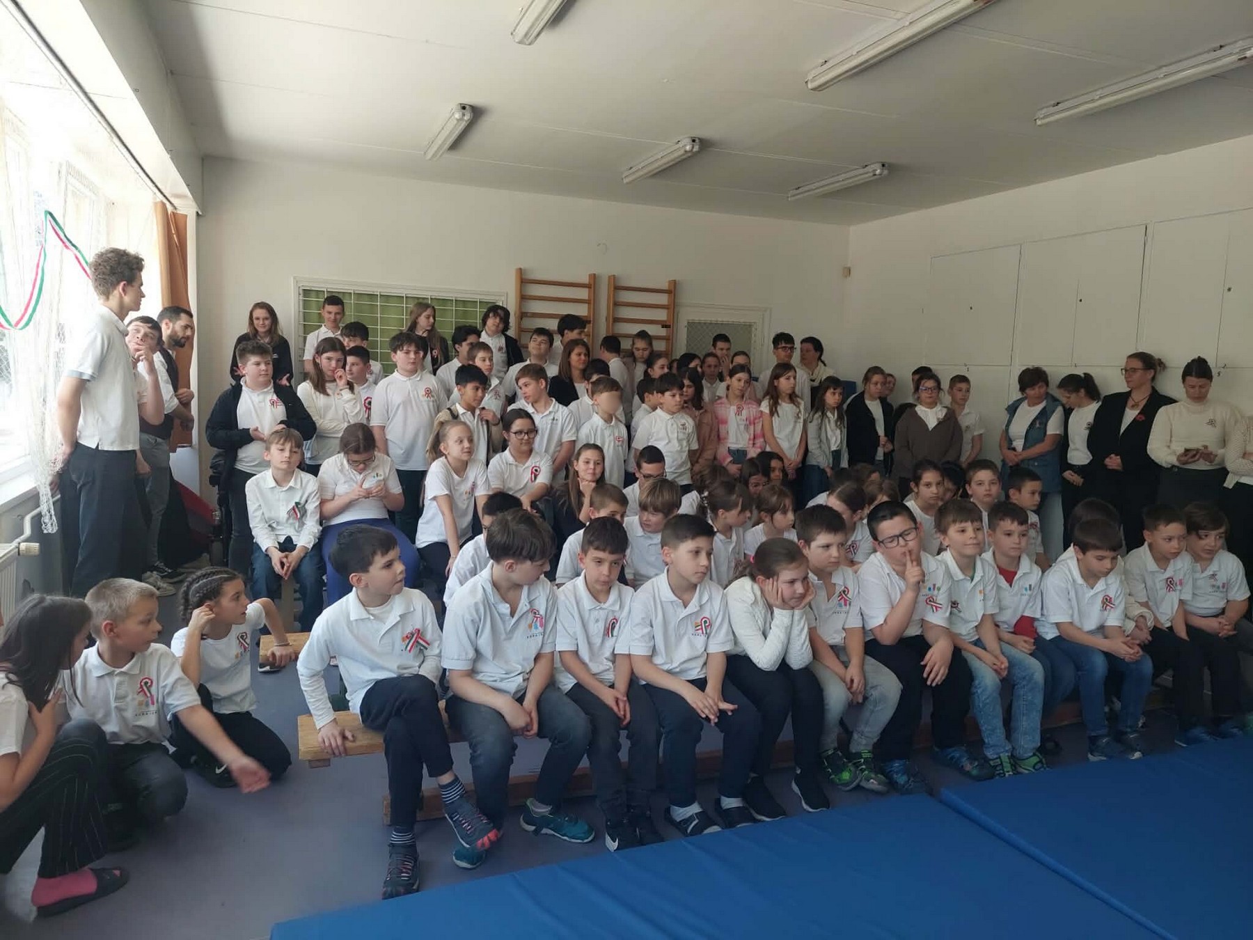 Iskolánkban emlékeztünk meg az 1848-49-es forradalom és szabadságharc hőseiről - LMA Szeged