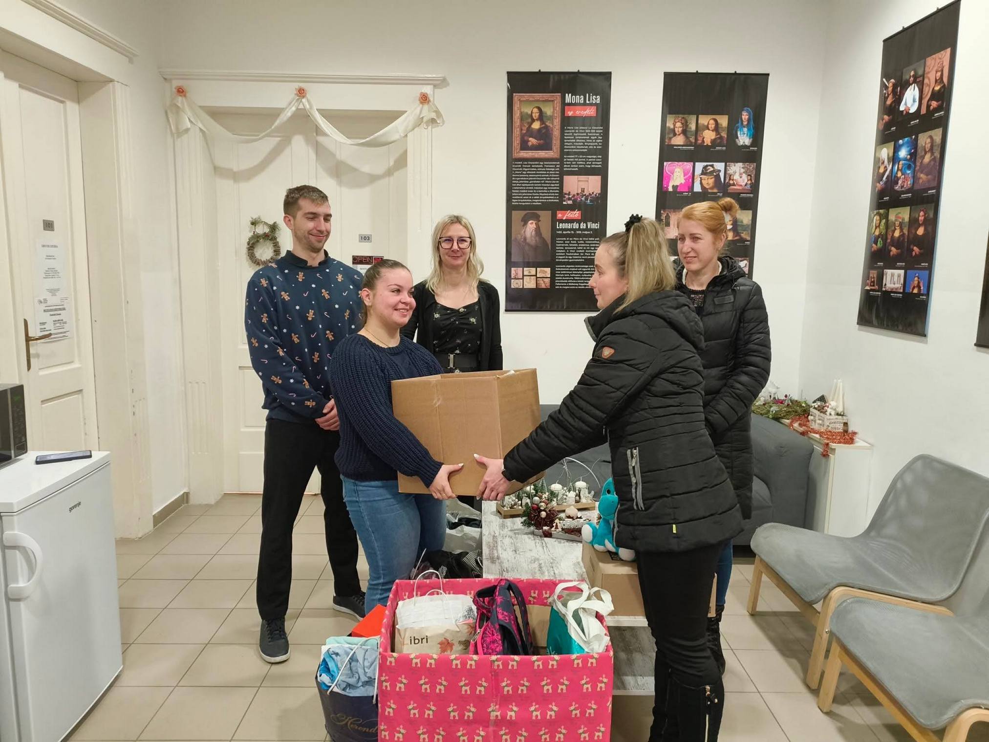 Egy kis karácsonyi segítség - LMA Nyíregyháza