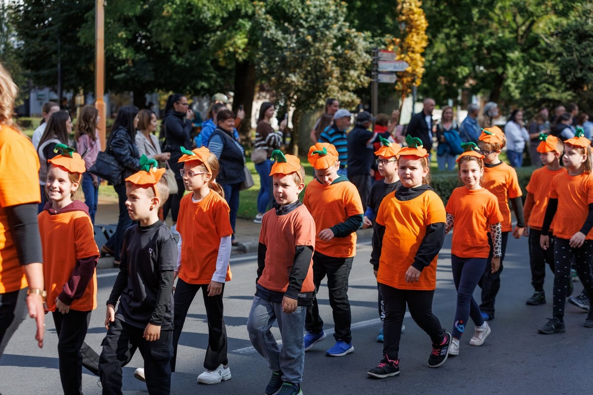 szuretifelvonulaslmanyirbator202610016.jpg