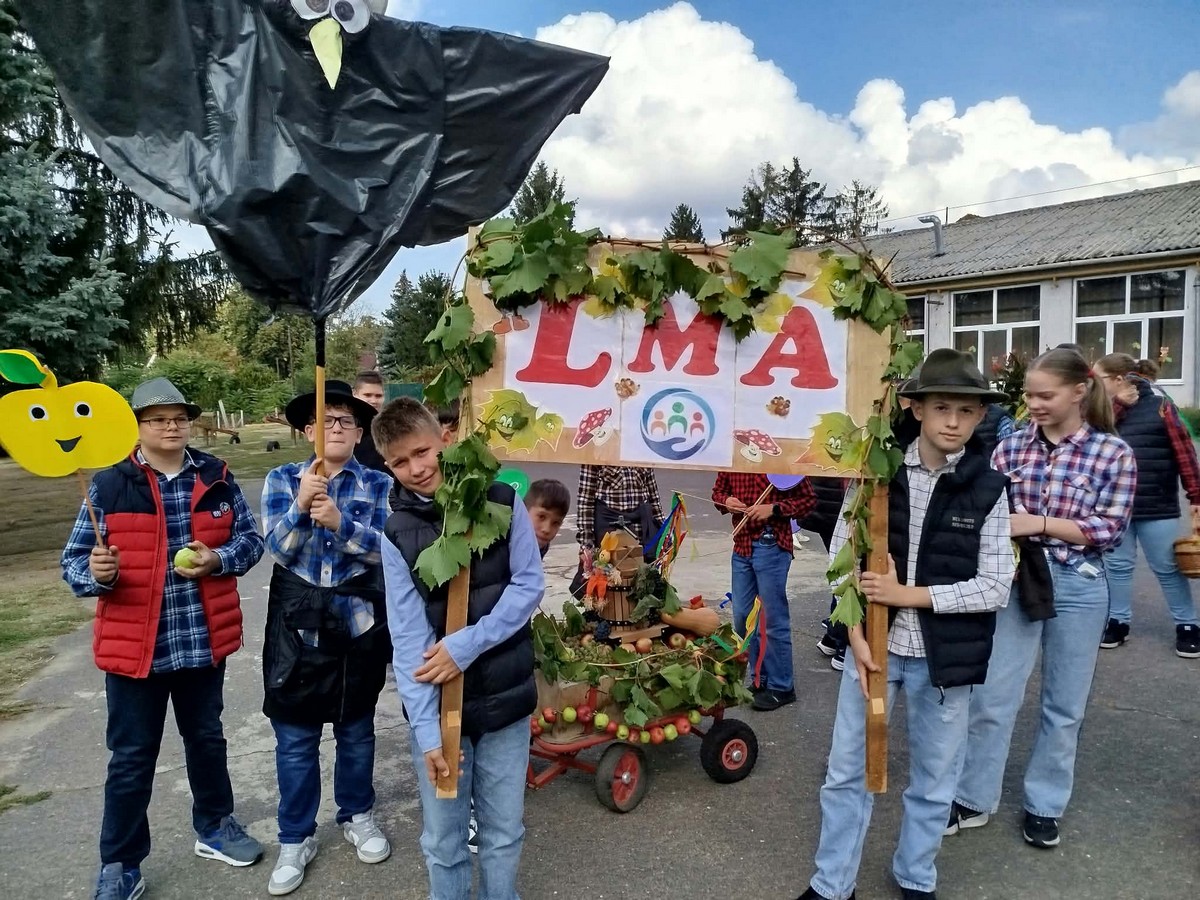 szuretifelvonulaslmanyirbator202610020.jpg