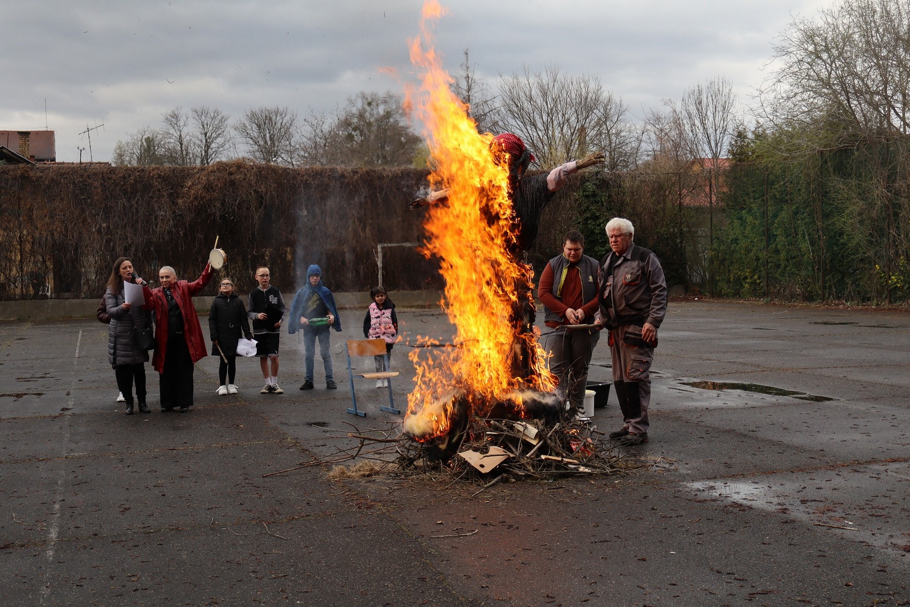 Kiszebáb égetés a Nebulóban