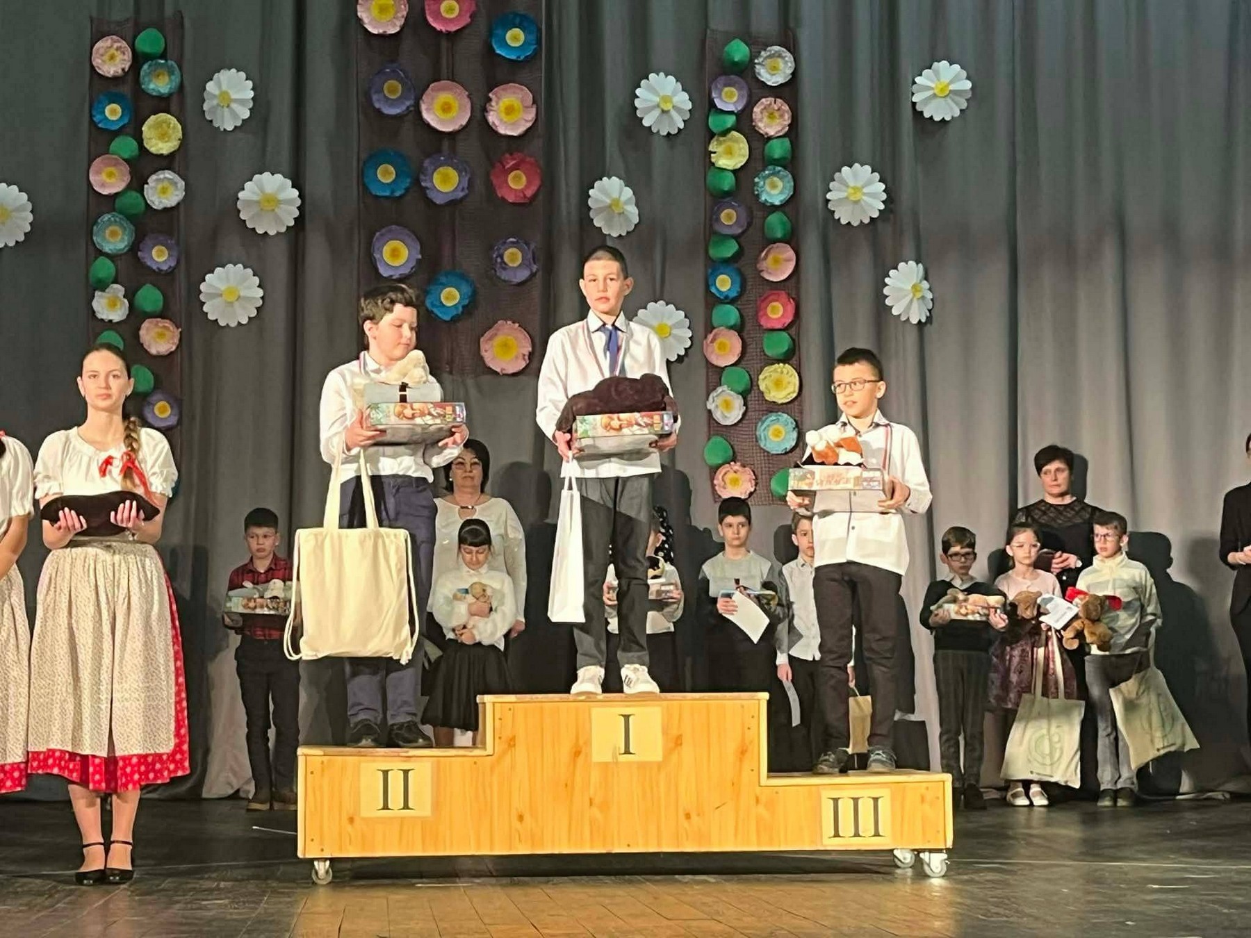 Matekos sikerek az Élménysuliban - LMA Nyírbátor