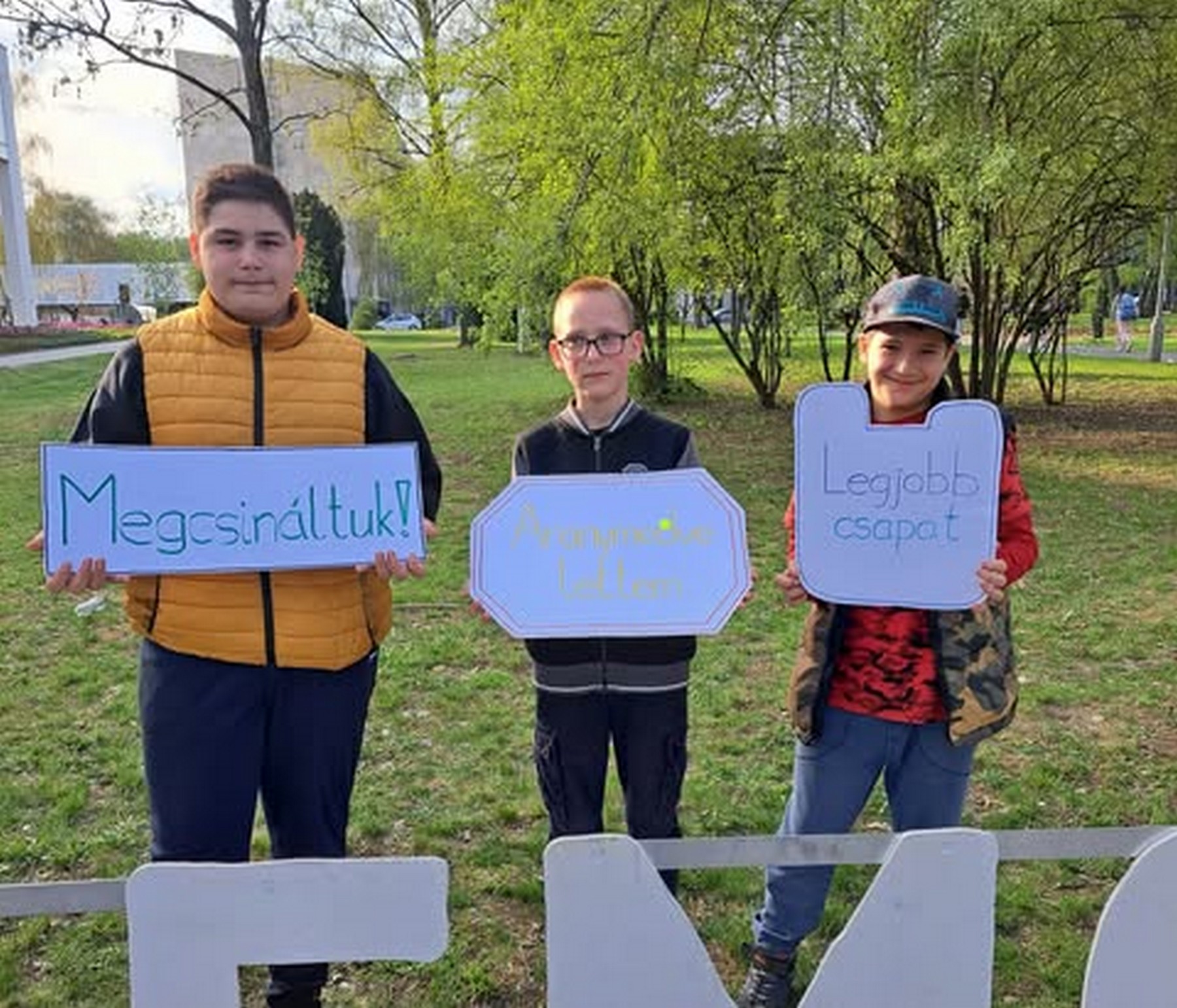 Medve matek - Nebuló Általános Iskola és Gimnázium