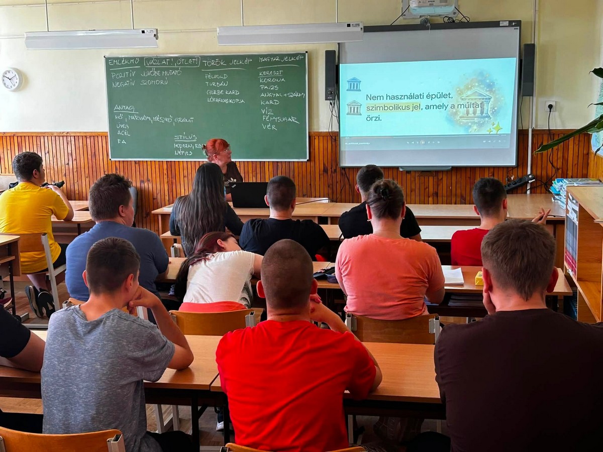 MOHÁCS 500 – EMLÉKÓRA - Magiszter Debrecen